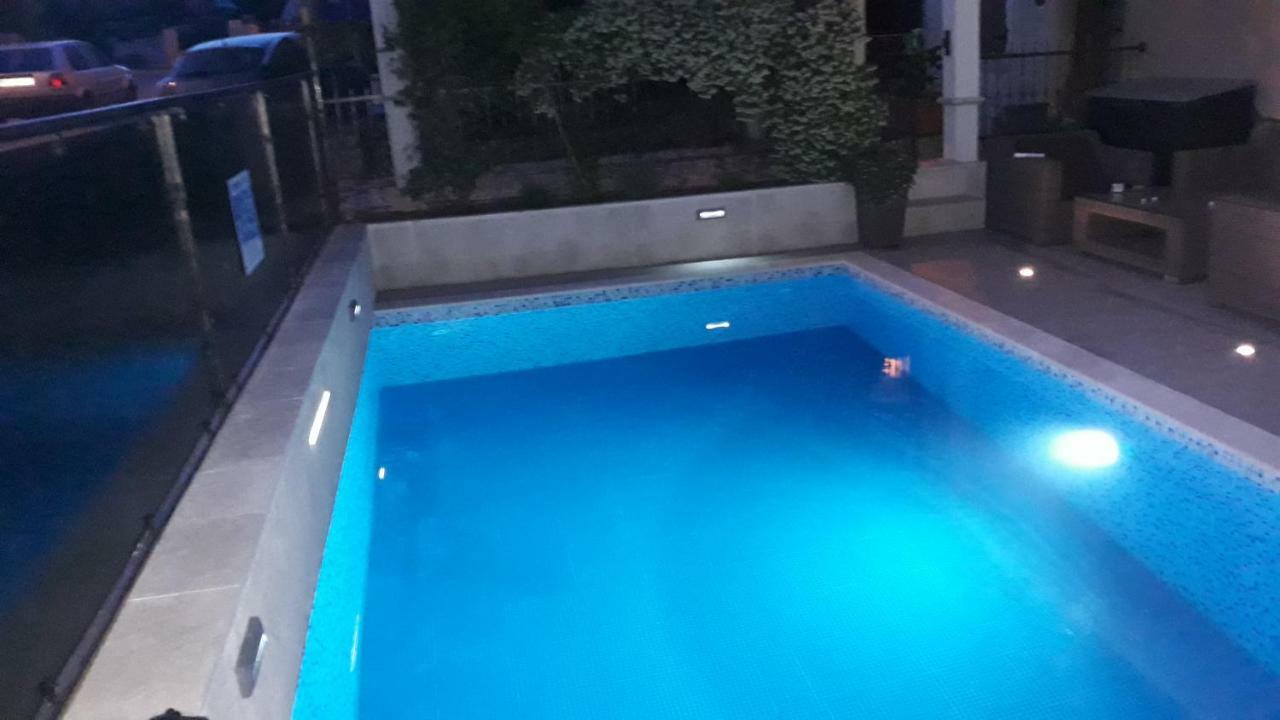 Kuca Za Odmor Luna Buje Exterior foto